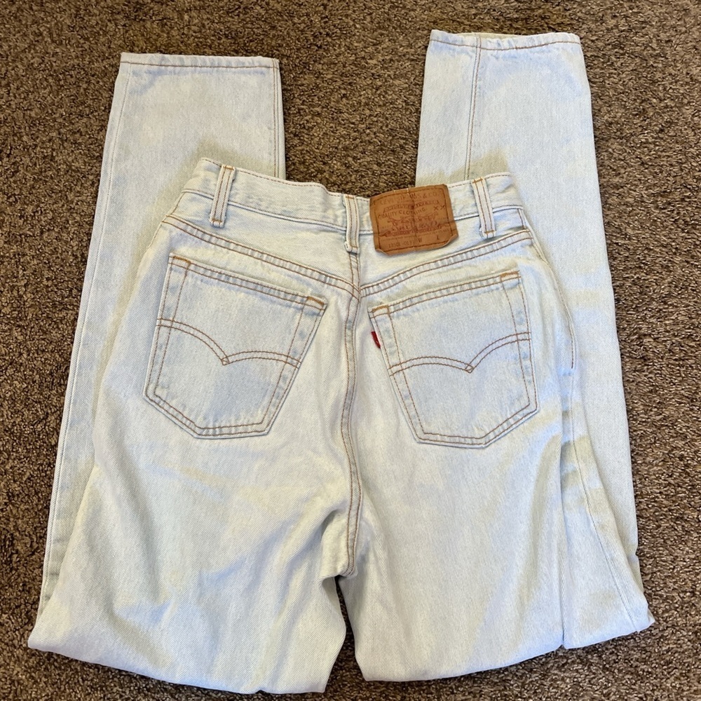 Vtg 90s Juniors Levi’s 501 button fly white jeans - Picture 2 of 7